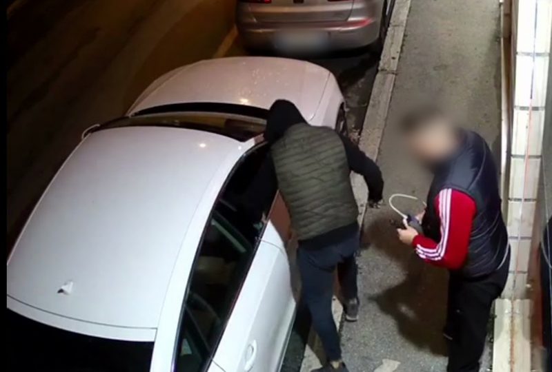 Furto d'auto in pochi secondi, presi due cerignolani in trasferta