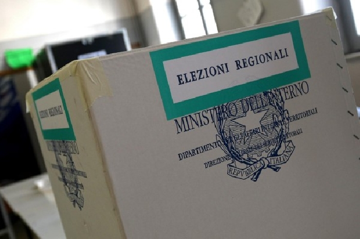 Caos per il voto: tutte le date (in)disponibili per regionali e amministrative