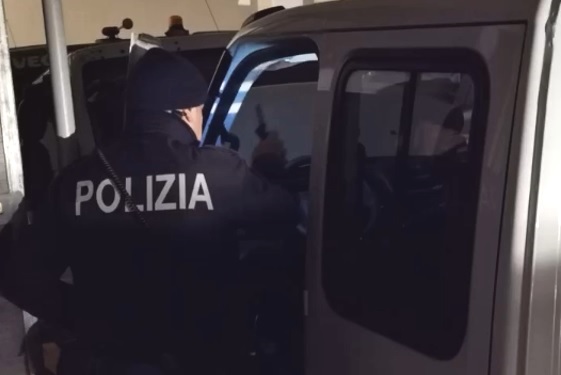 Marchiodoc - Polizia Sequestri Cerignola