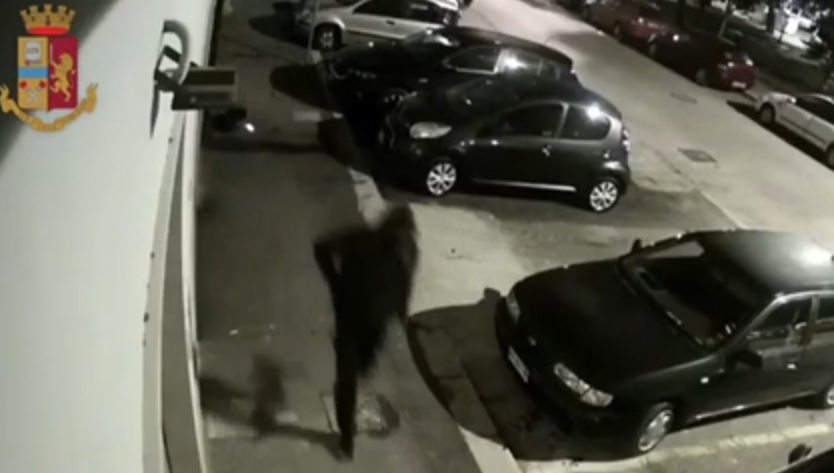 VIDEO | Bomba a RSA di Foggia, arrestato un uomo