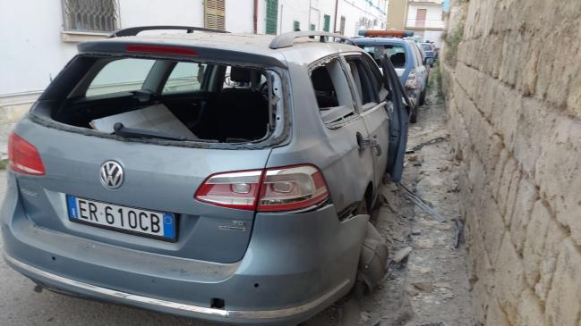Canosa: esplode bomba vicino il commissariato di Polizia