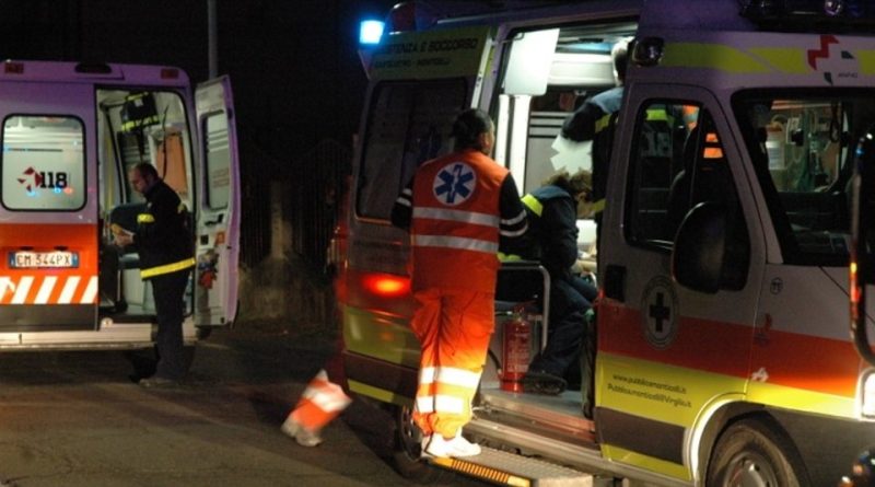 marchiodoc_incidente-stradale-ambulanza