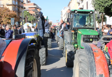 Caro carburanti, domani la protesta si sposta a Roma: due pullman da Cerignola